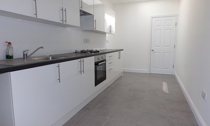 4 Bedroom, 4 Bathroo...