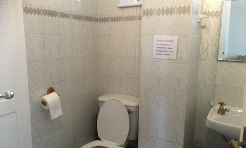 Two Bedroom Flat To ...