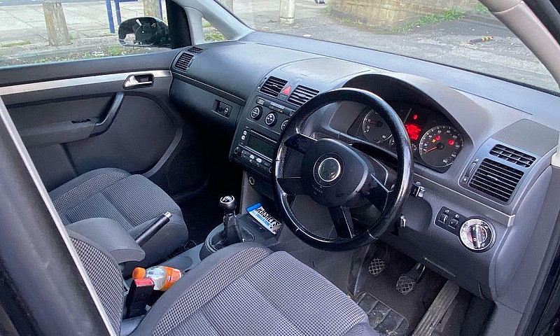 Vw Touran Sport 2.0 ...