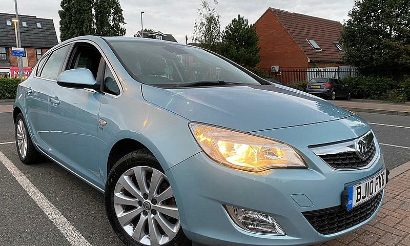 2010 Vauxhall Astra ...