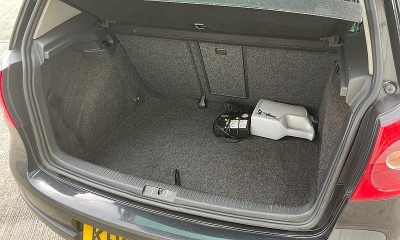 2008 Volkswagen Golf...