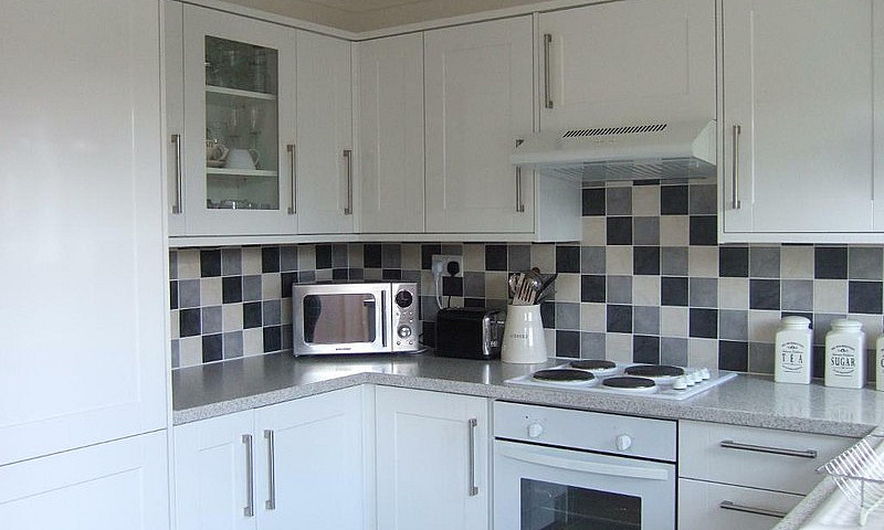 2 Bedroom House In G...