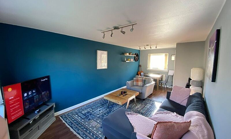 Beautiful 2 Bedroom ...