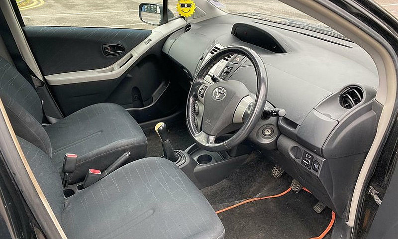 07 Plate Toyota Yari...