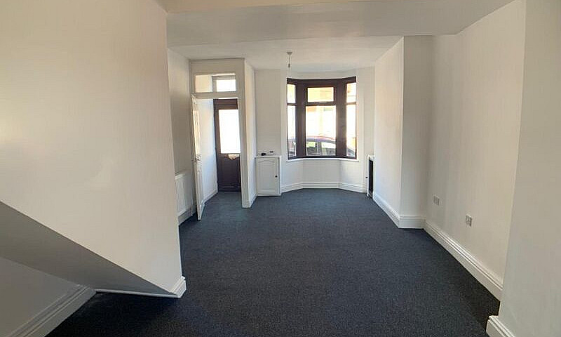 New Renovated 2 Bedr...