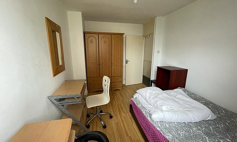 Two / Three Bedroom ...