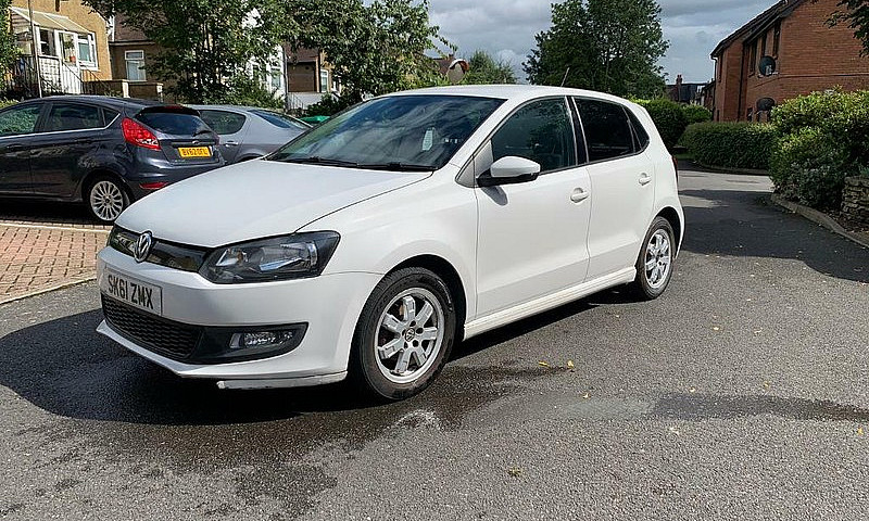 2011 Volkswagen Polo...