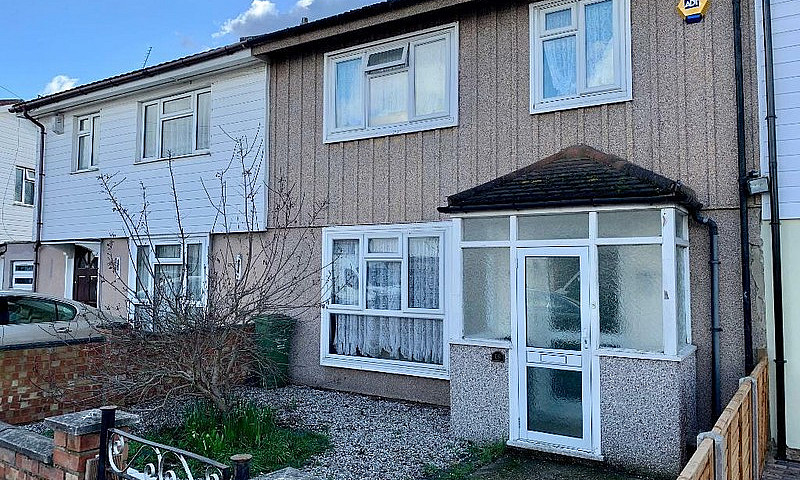 3 Bedroom House In R...