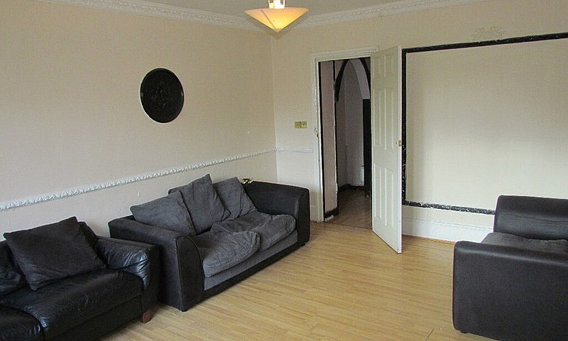4 Double Bed Room, H...