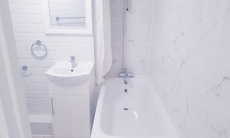 1 Bed Flat In Hendon...