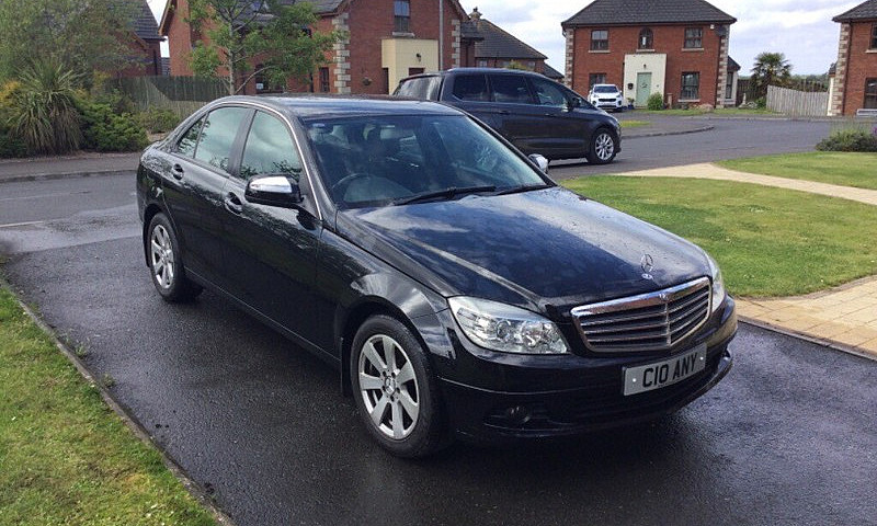 08 Mercedes C180 1.8...