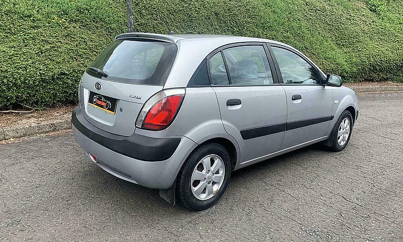 2009 Kia Rio Chilli ...
