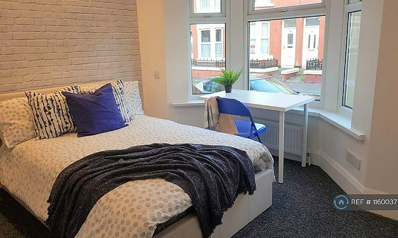 1 Bedroom In Empress...