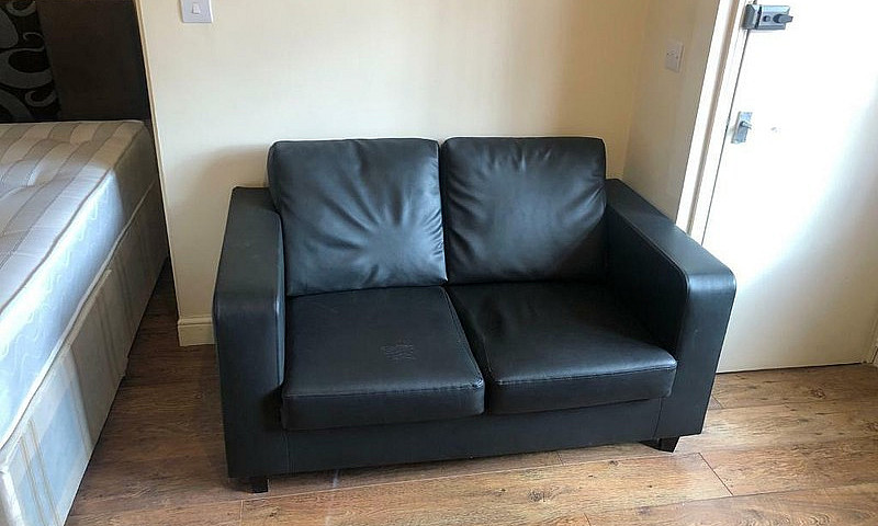 One Bed Studio Flat ...