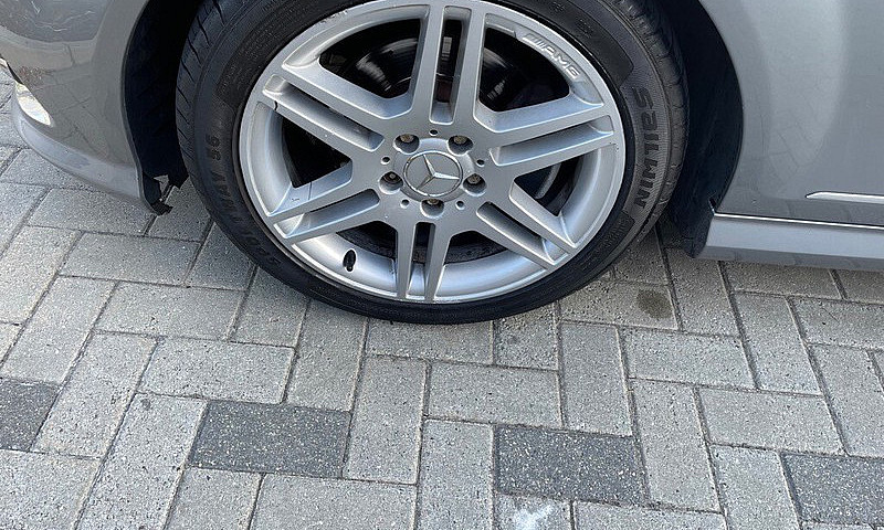 Mercedes-Benz, C Cla...