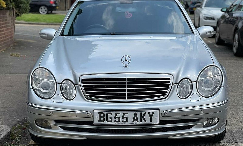 Mercedes-Benz 3.0 E3...
