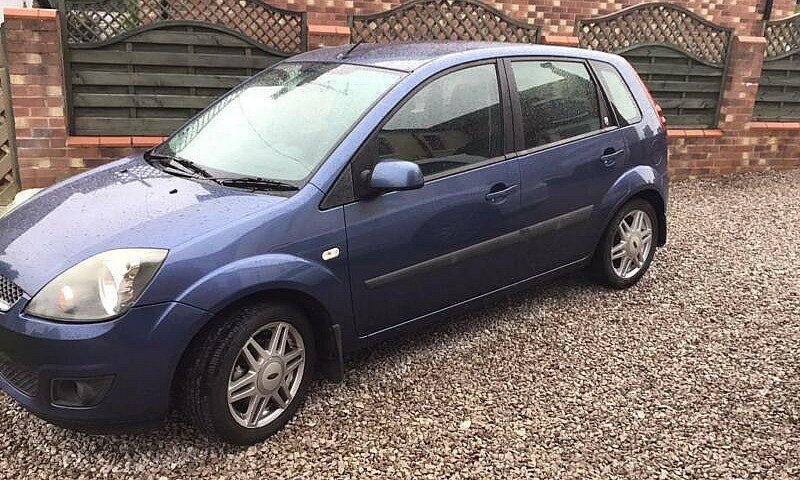 Ford Fiesta 1.6 Tdci...