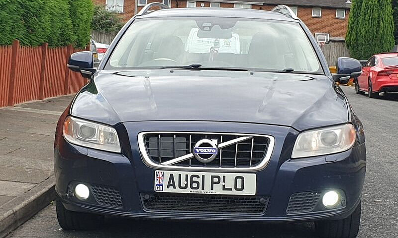 2011 61 Reg-Volvo V7...