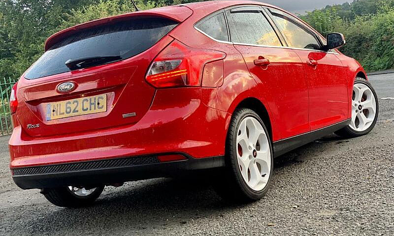 Ford Focus Titanium ...