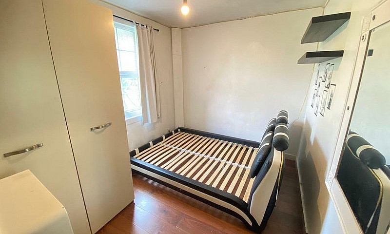 2 Bedroom House In 2...
