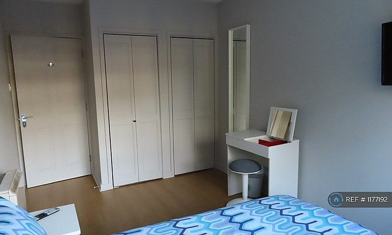 1 Bedroom In Henleyd...