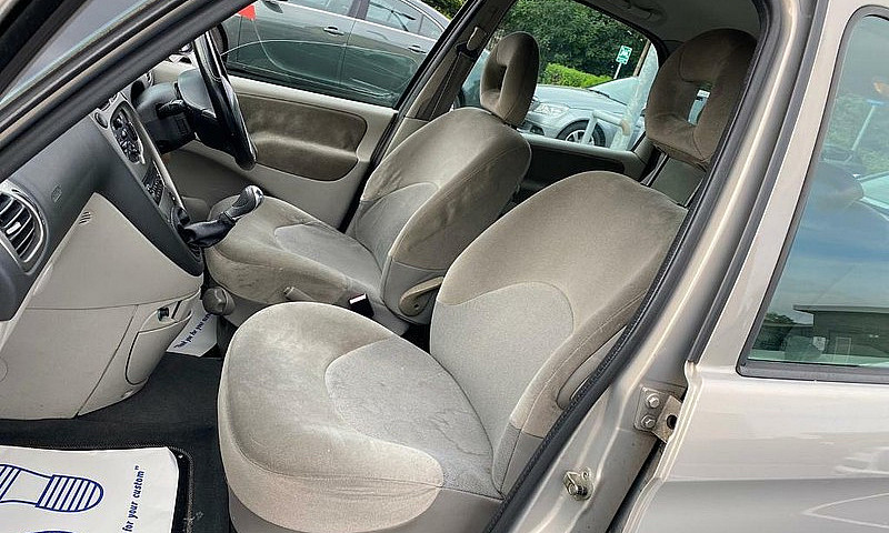 2004 Citroen Xsara P...