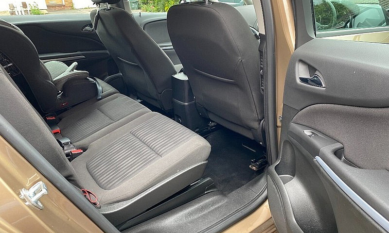 2014 Vauxhall Zafira...