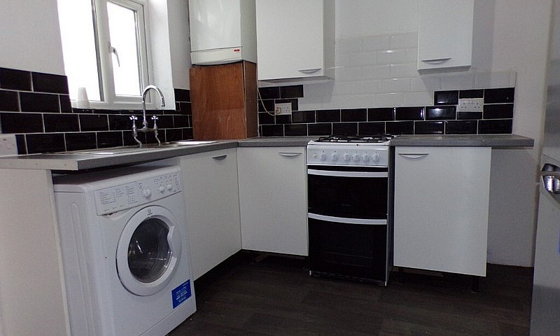 2 Bedroom Semi-Detac...