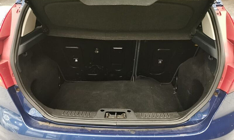 Ford Fiesta Zetec 82...