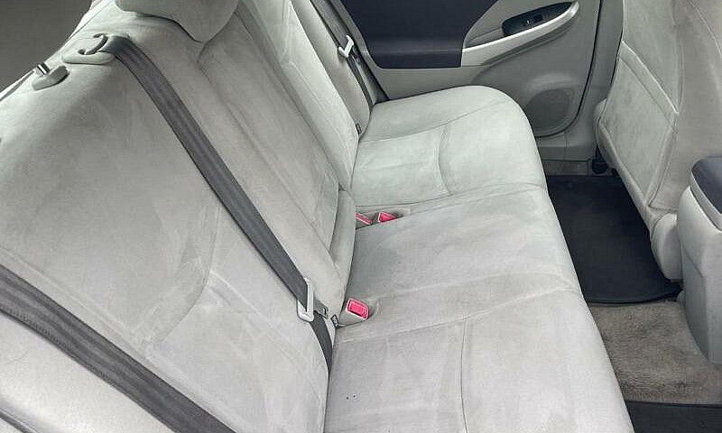 Toyota Prius T Spirt...