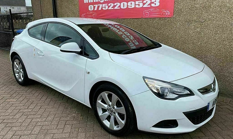 2012 Vauxhall Astra ...