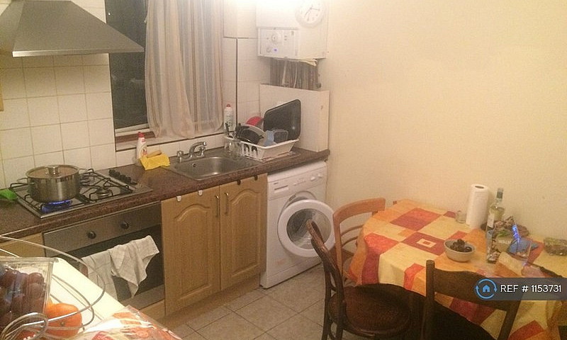 1 Bedroom In Lakefie...