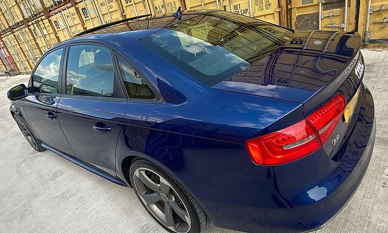 Audi A4 Black Editio...