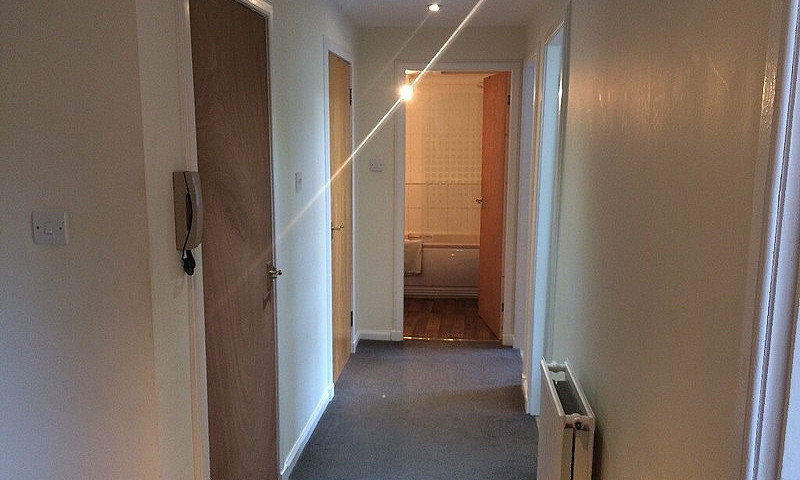 2 Bed Flat For Rent ...