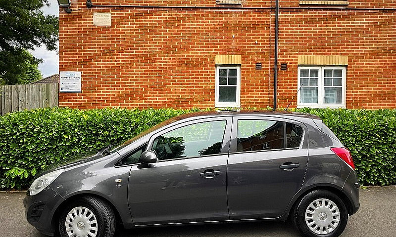 2011 11 Reg Vauxhall...