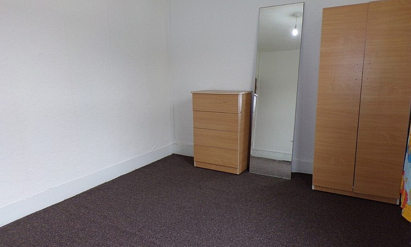 2 Bedroom Semi-Detac...