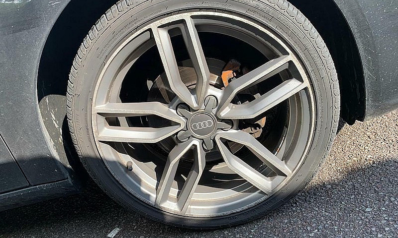 Audi A3 1.6 2013...