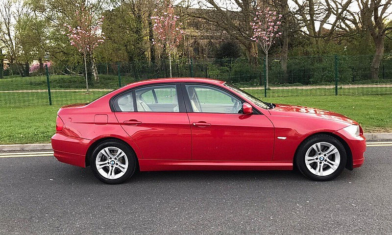 Auto 2009 Bmw 320D E...