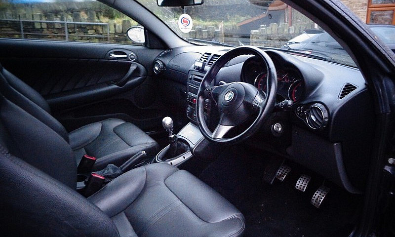 09-58 Alfa Gt 1.9 Jt...
