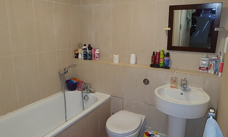 2 Double Bedroom Fla...