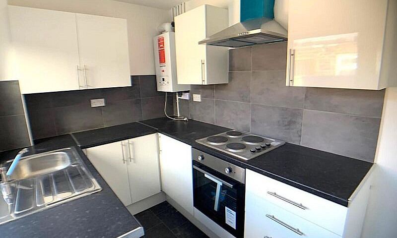 New Renovated 2 Bedr...