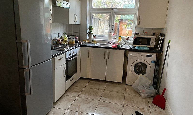  One Bedroom Flat Gr...