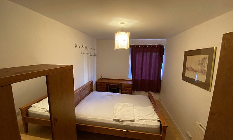 Lovely 3 Bed Hmo Fla...