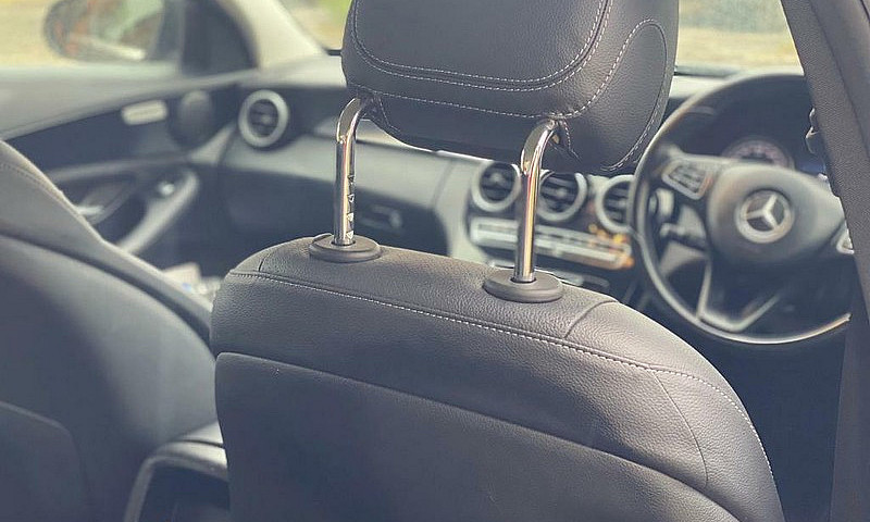 Mercedes Benz C220 6...