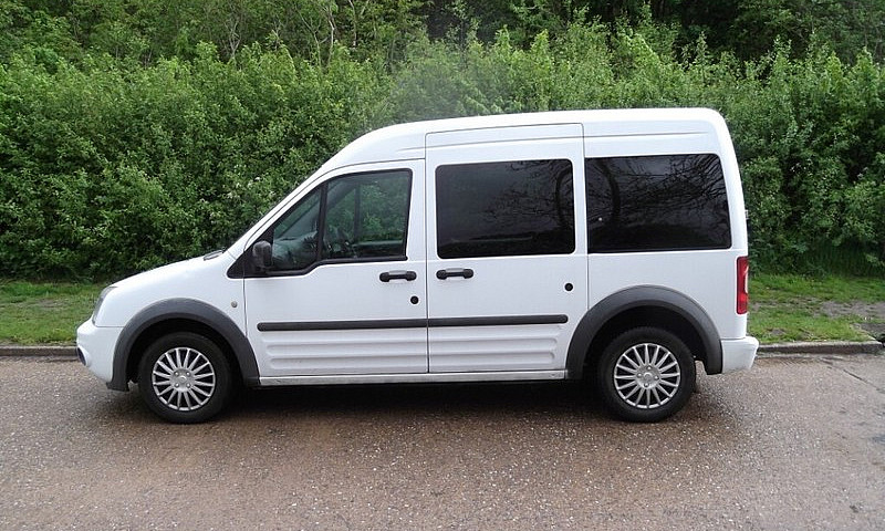 Ford Tourneo Connect...