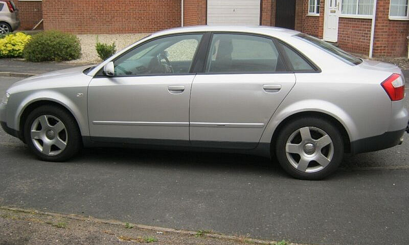 Audi A4 Se Saloon Au...
