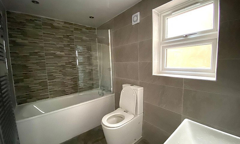 Beautiful 3 Bedroom ...
