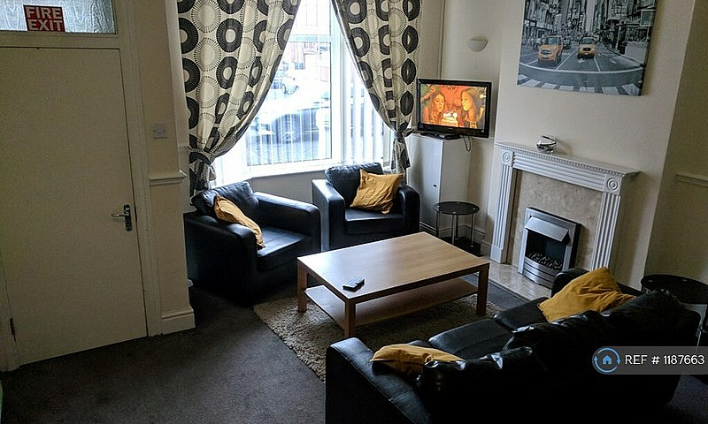4 Bedroom House In W...
