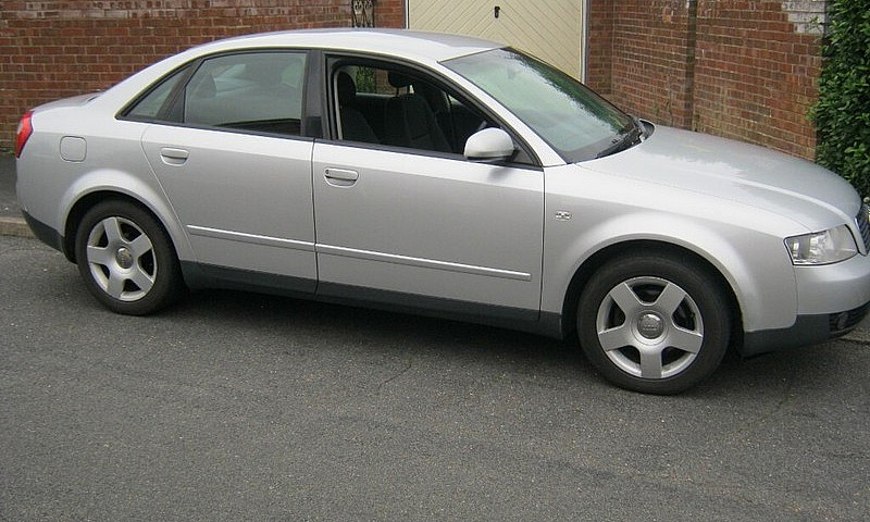Audi A4 Se Saloon Au...
