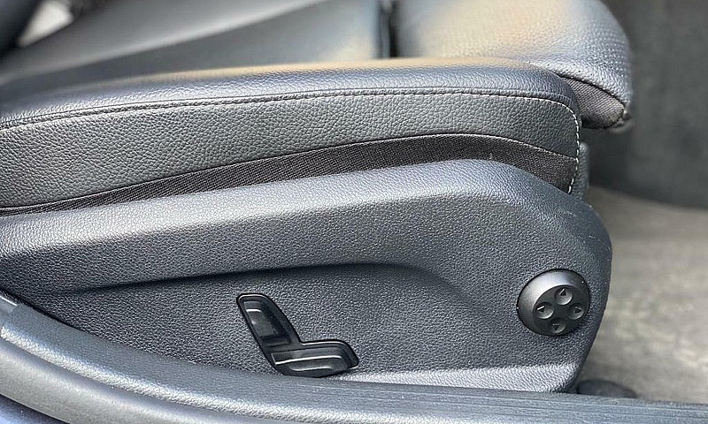 Mercedes Benz C220 6...